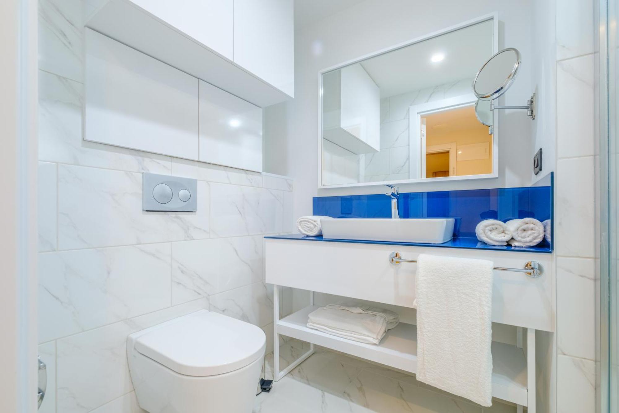 Orbi City Hotel Official D Block Батуми Екстериор снимка